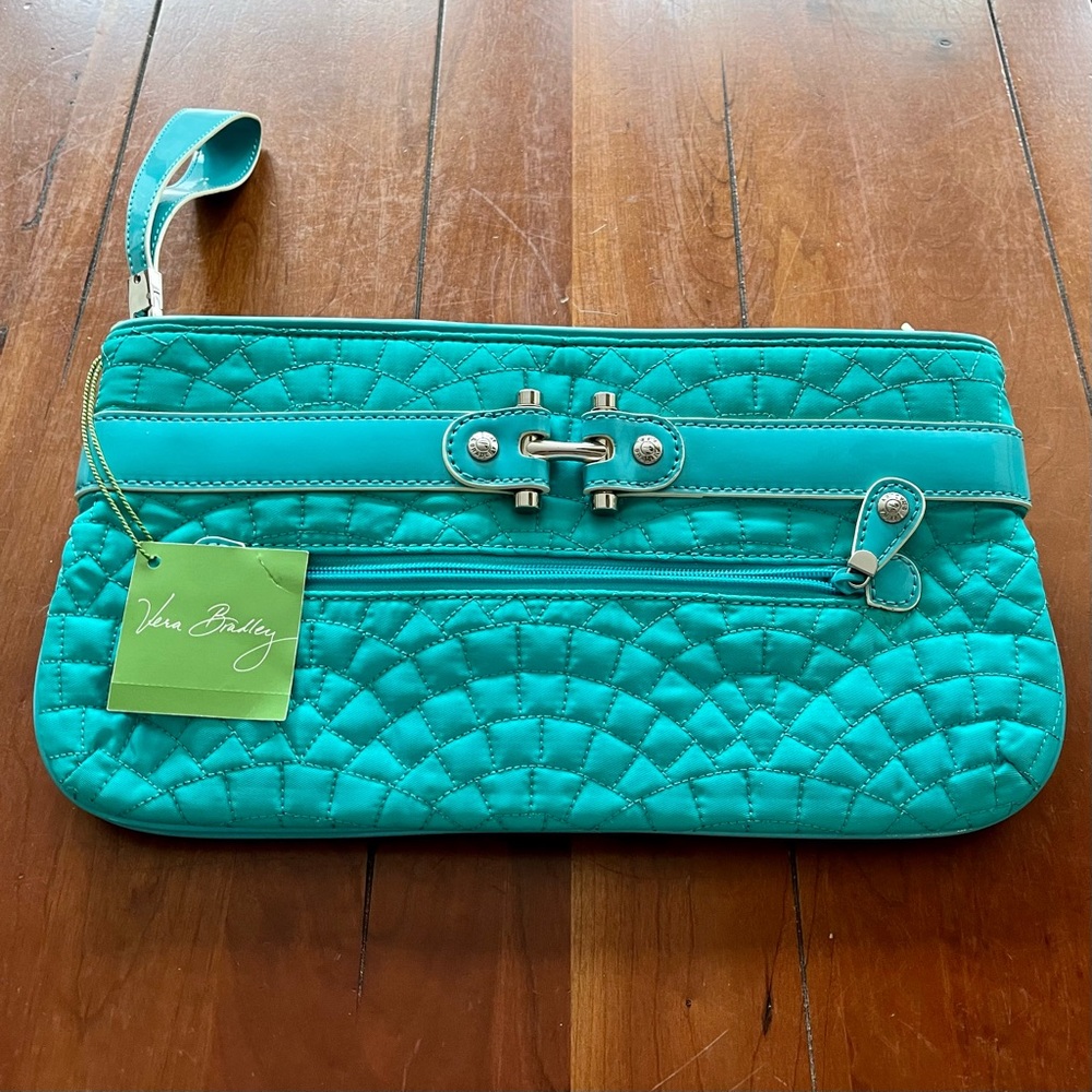 NWT Vera Bradley Turquoise Bistro Clutch Handbag Pockets Wrist Strap 13” L